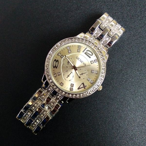 Жіночий годинник Geneva Silver 1320 фото